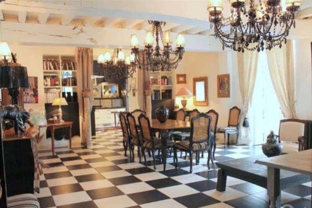 Villa Le Logis Cholet 49300 Lieu Exceptionnel En Famille Ou Amis Mazieres-en-Mauges Exterior foto